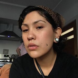 Meet your Posher, Edith